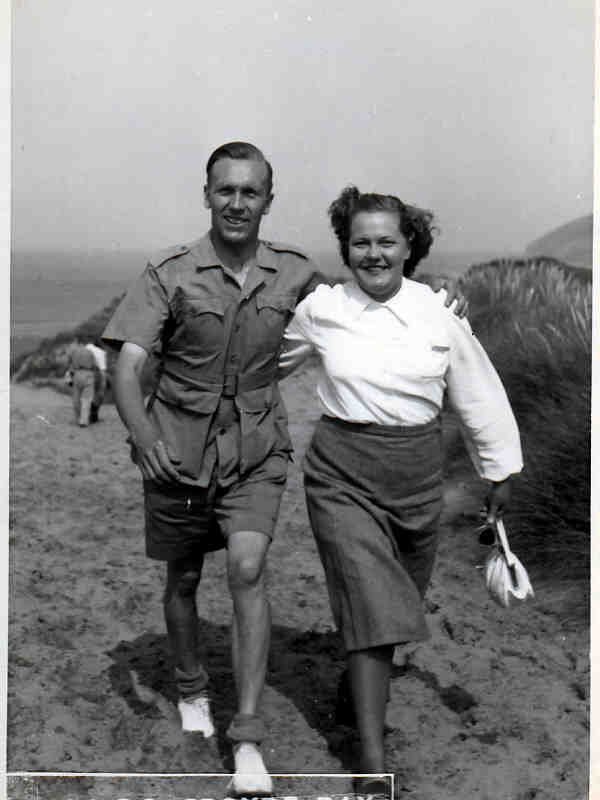 Lettie + Jack Wingate at Croyde Bay 1953  (1406 KB)
 
(Click on Picture to View Full Size)